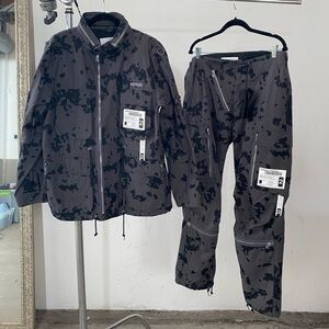 Neighborhood Japan gray and black zippered jacket and d ring set men's size L